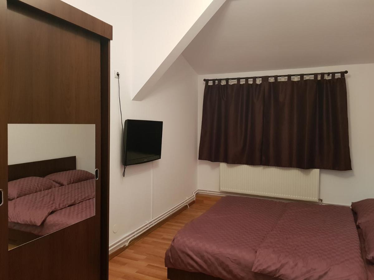 Diane'S Apartament Сибиу Экстерьер фото