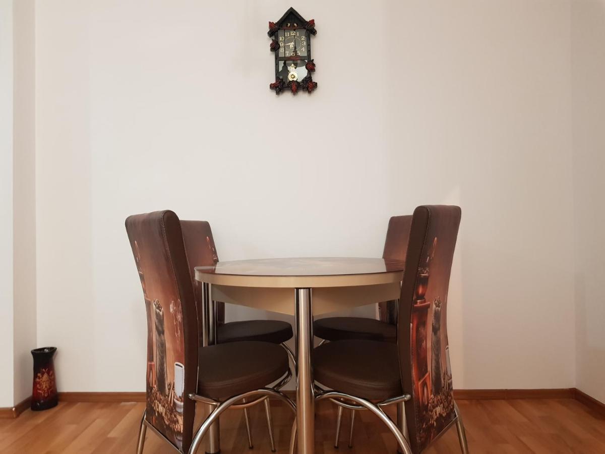 Diane'S Apartament Сибиу Экстерьер фото